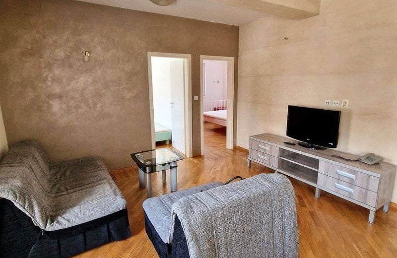 Location d’un appartement confortable de 3 pièces, 62 m², Vračar, Belgrade, Serbie